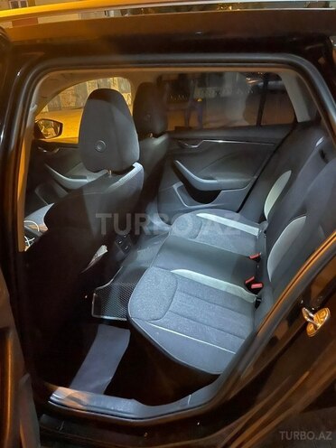 Skoda Kamiq 2022, 83,000 km - 1.6 l - Bakı