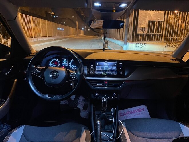 Skoda Kamiq 2022, 83,000 km - 1.6 l - Bakı
