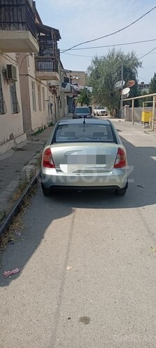 Hyundai Accent 2008, 270,000 km - 1.5 l - Siyəzən