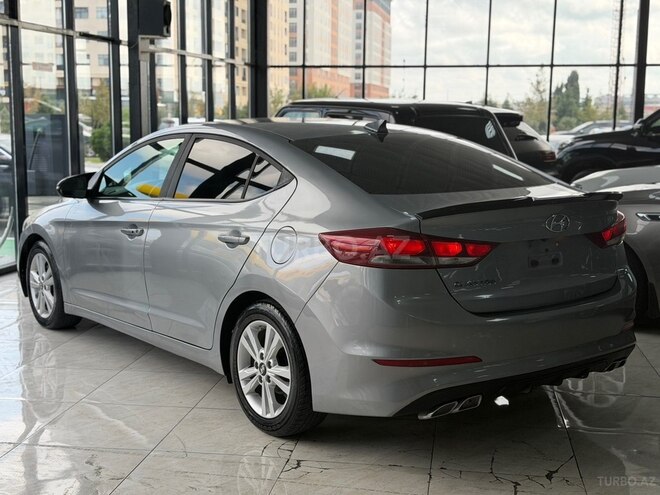 Hyundai Elantra 2017, 147,647 km - 2.0 l - Sumqayıt