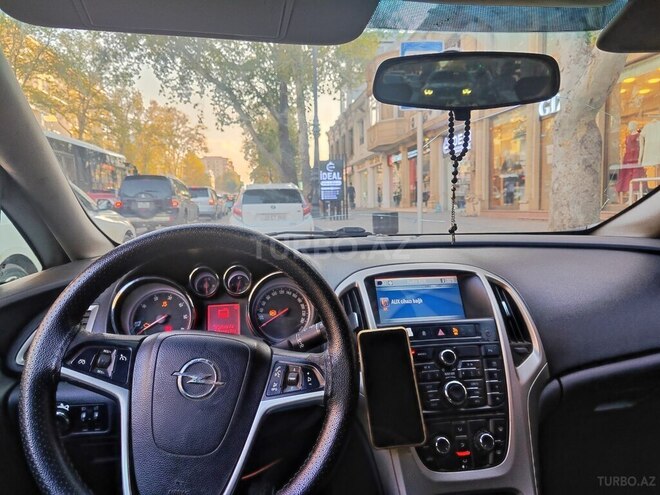 Opel Astra 2011, 270,000 km - 1.3 l - Gəncə