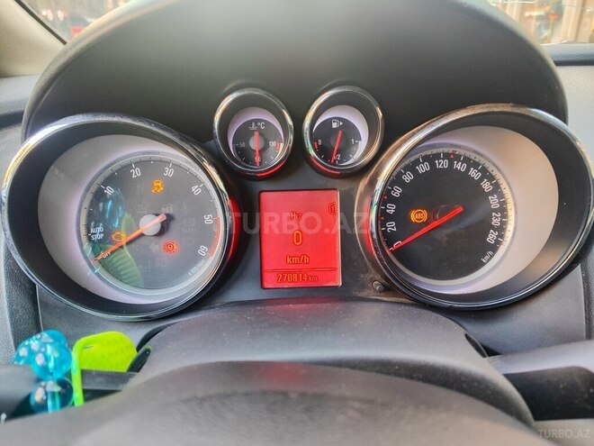 Opel Astra 2011, 270,000 km - 1.3 l - Gəncə
