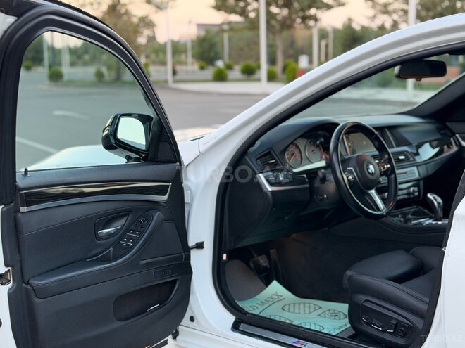 BMW 528 2015, 143,000 km - 2.0 л - Gəncə
