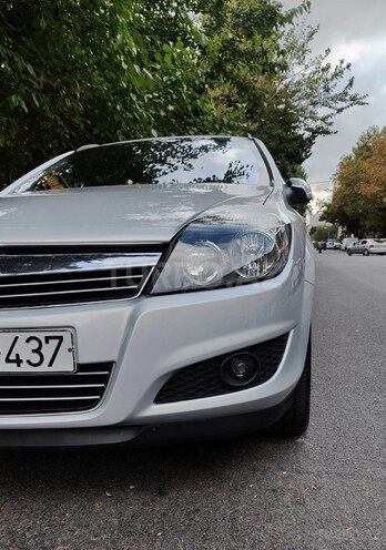 Opel Astra 2005, 300,000 km - 1.8 l - Bakı