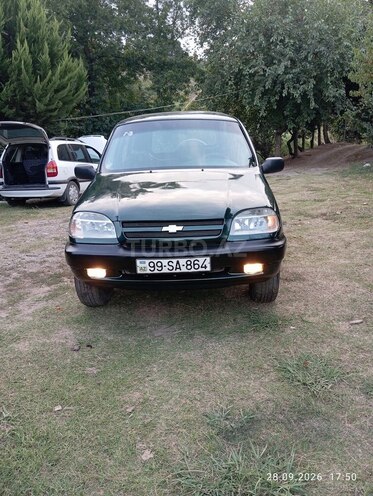 Chevrolet Niva 2003, 250,000 km - 1.7 l - Astara