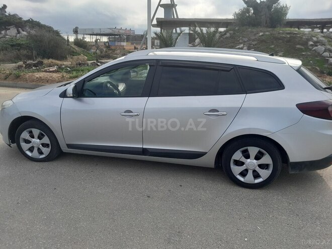Renault Megane 2011, 424,000 km - 1.5 l - Bakı
