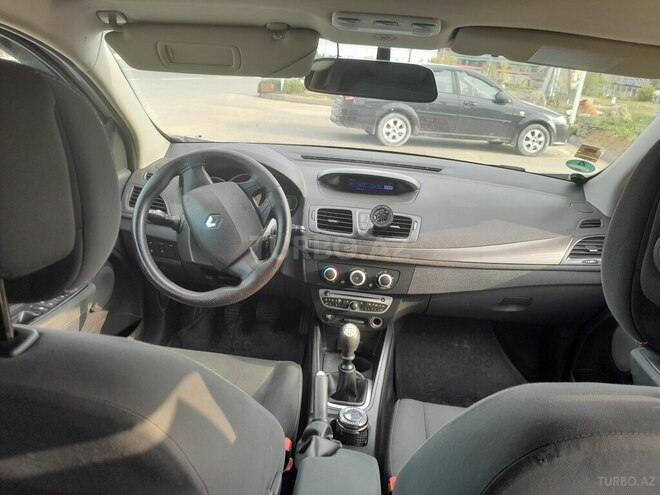 Renault Megane 2011, 424,000 km - 1.5 l - Bakı