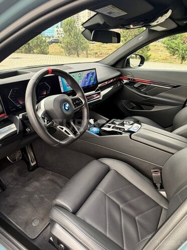 BMW i5 2024, 44,000 km - 0.0 l - Bakı