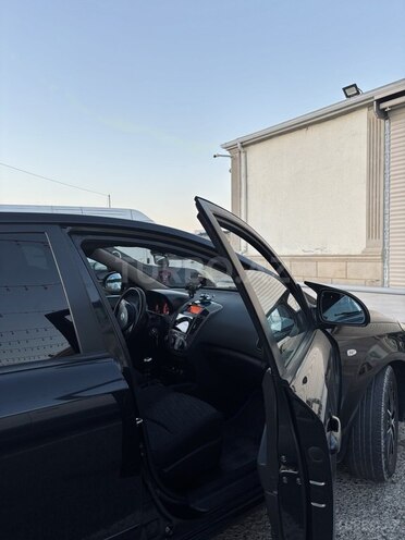 Kia Ceed 2008, 450,000 km - 1.6 l - Sumqayıt