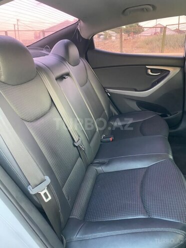 Hyundai Avante 2015, 75,000 km - 1.6 l - Bakı