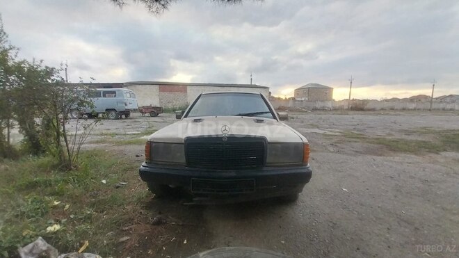 Mercedes 190 1990, 400,000 km - 2.0 l - Bakı