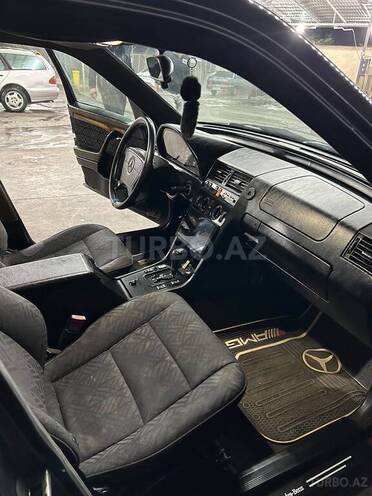 Mercedes C 180 1995, 250,000 km - 1.8 l - Gəncə
