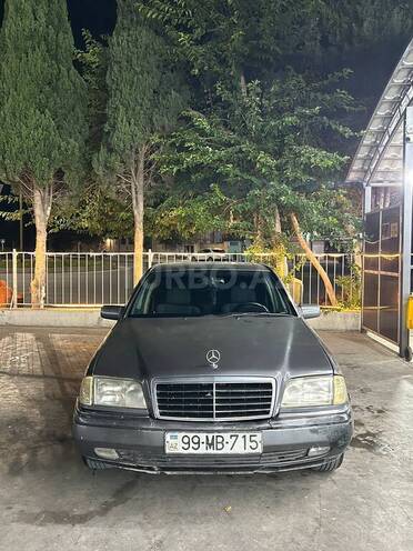 Mercedes C 180 1995, 250,000 km - 1.8 l - Gəncə