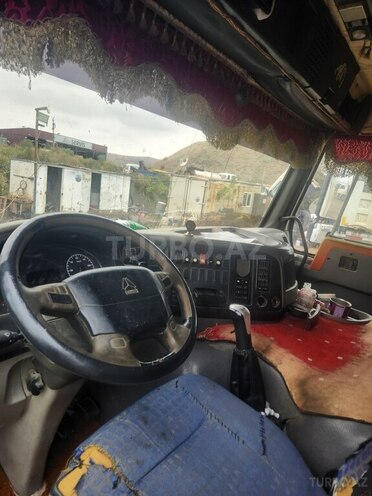HOWO Sinotruk 2013, 400,000 km - 9.0 l - Füzuli