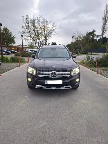 Mercedes GLB 250 4MATIC 2023, 63,000 km - 2.0 l - Bakı