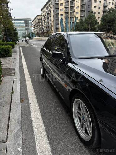 BMW 528 1998, 428,000 km - 2.8 l - Bakı