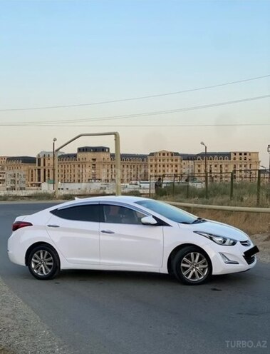 Hyundai Avante 2015, 75,000 km - 1.6 l - Bakı