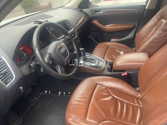 Audi Q5 2010, 224,082 km - 2.0 l - Bakı