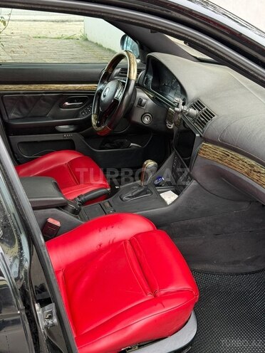 BMW 530 2000, 200,000 km - 2.9 l - Bakı