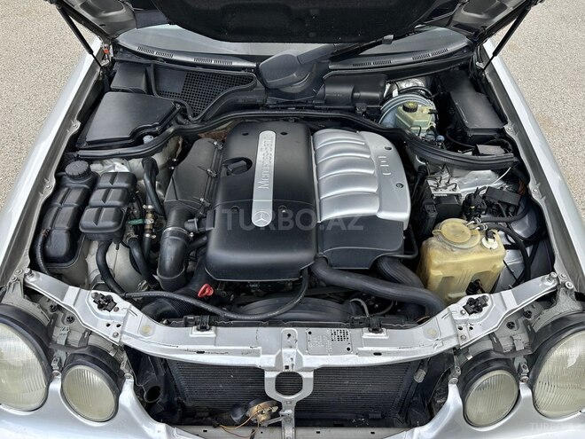 Mercedes E 270 2000, 338,000 km - 2.7 l - Bakı