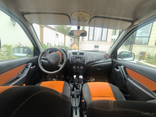 LADA (VAZ)  2015, 315,000 km - 1.6 l - Sumqayıt