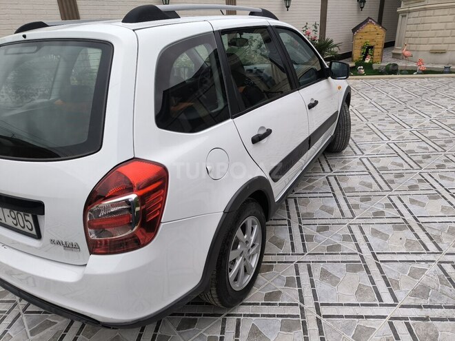 LADA (VAZ)  2015, 315,000 km - 1.6 l - Sumqayıt