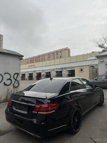 Mercedes E 220 2014, 300,000 km - 2.1 l - Bakı