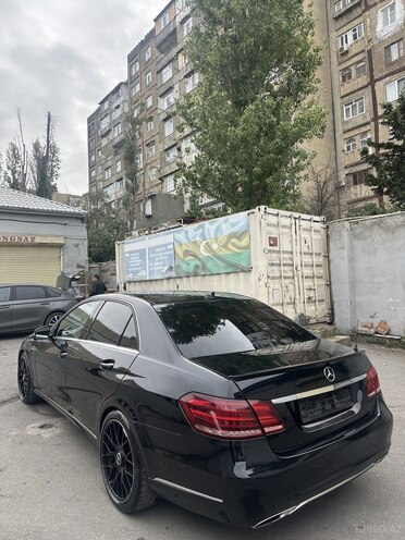 Mercedes E 220 2014, 300,000 km - 2.1 l - Bakı