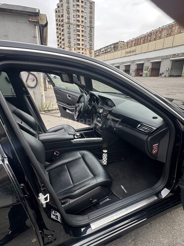 Mercedes E 220 2014, 300,000 km - 2.1 l - Bakı