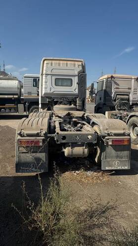 Shacman  2022, 288,784 km - 12.0 l - Bakı