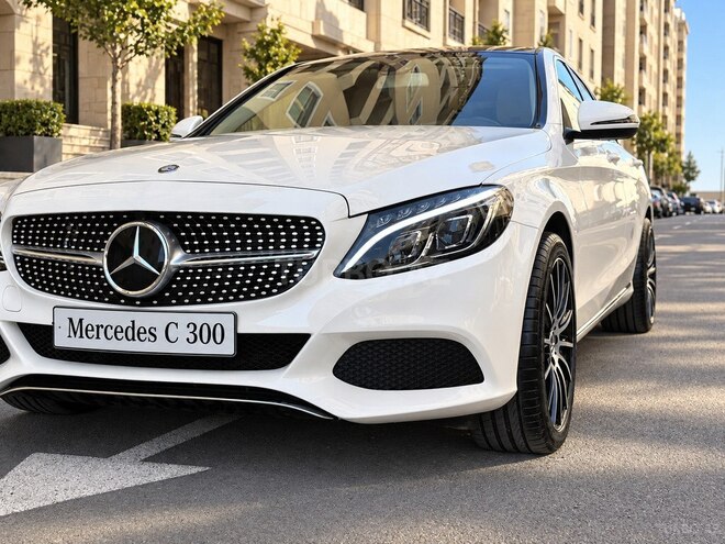 Mercedes C 300 4MATIC 2017, 148,140 km - 2.0 l - Bakı