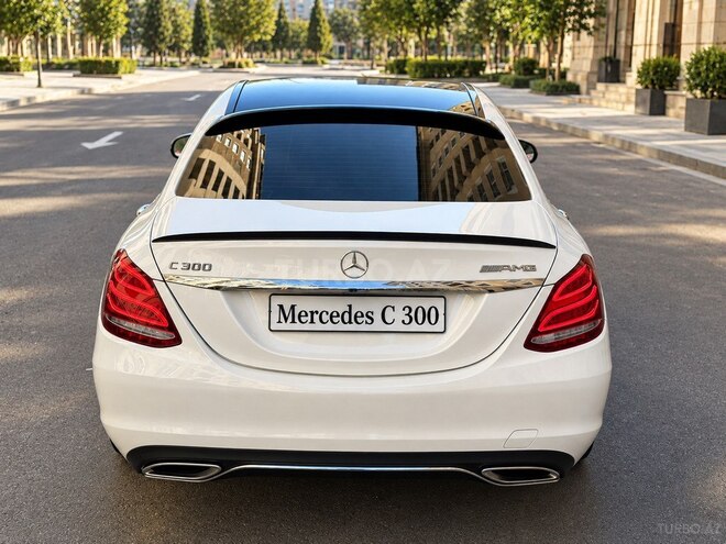 Mercedes C 300 4MATIC 2017, 148,140 km - 2.0 l - Bakı