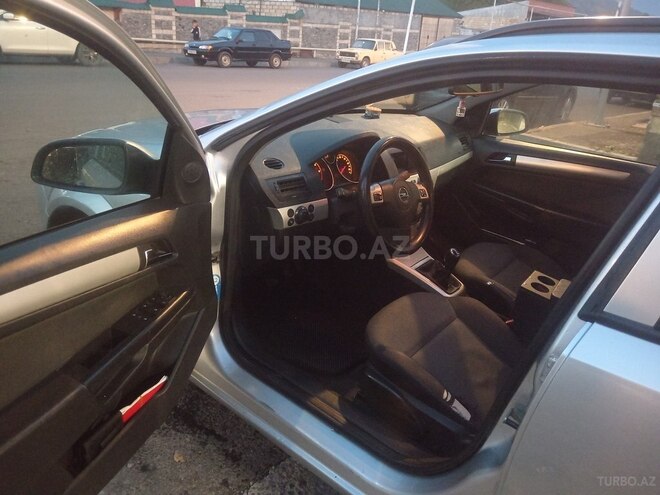 Opel Astra 2007, 323,000 km - 1.3 l - Qəbələ
