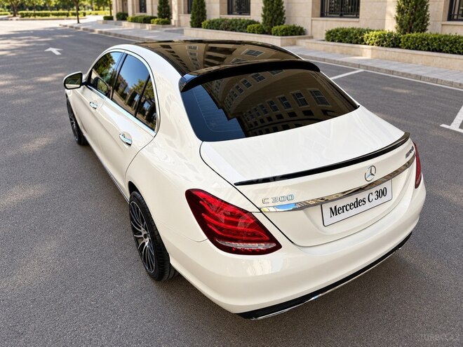 Mercedes C 300 4MATIC 2017, 148,140 km - 2.0 l - Bakı
