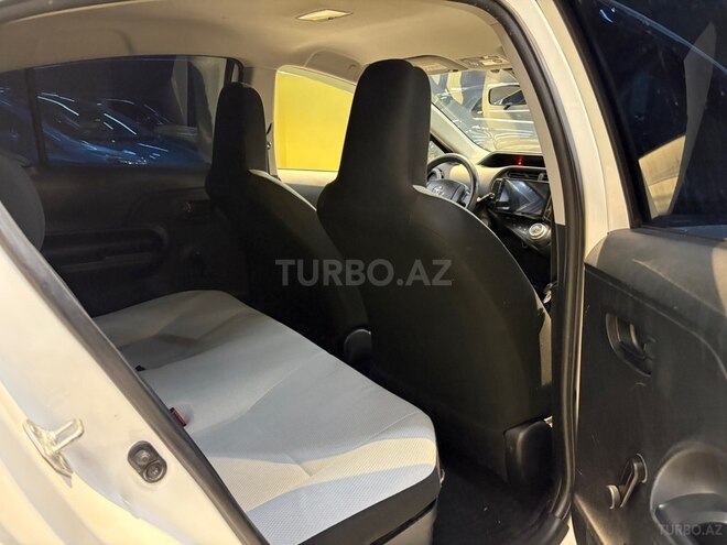 Toyota Aqua 2018, 80,100 km - 1.5 l - Bakı