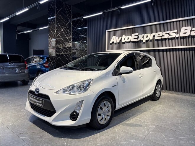 Toyota Aqua 2018, 80,100 km - 1.5 l - Bakı