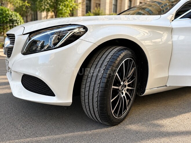 Mercedes C 300 4MATIC 2017, 148,140 km - 2.0 l - Bakı