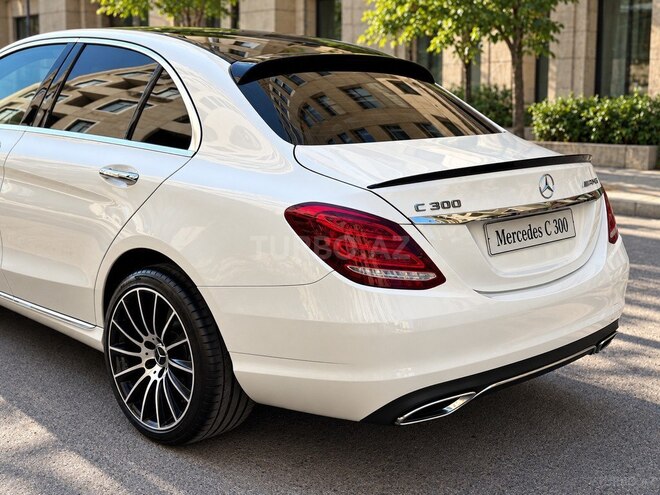 Mercedes C 300 4MATIC 2017, 148,140 km - 2.0 l - Bakı