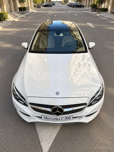 Mercedes C 300 4MATIC 2017, 148,140 km - 2.0 l - Bakı