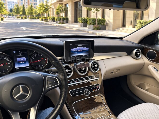 Mercedes C 300 4MATIC 2017, 148,140 km - 2.0 l - Bakı