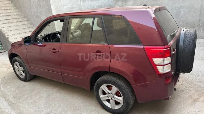 Suzuki Grand Vitara 2007, 163,000 km - 2.7 l - Gəncə