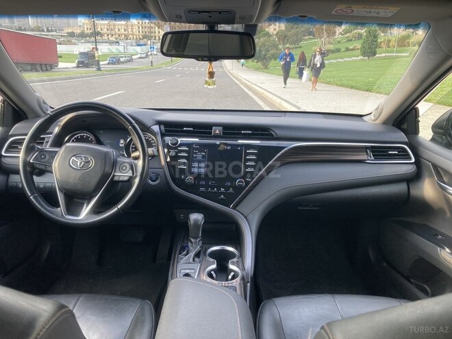 Toyota Camry 2018, 130,000 km - 2.5 l - Bakı