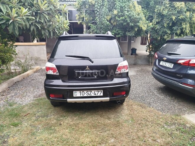 Mitsubishi Outlander 2006, 205,000 km - 3.0 л - Bərdə