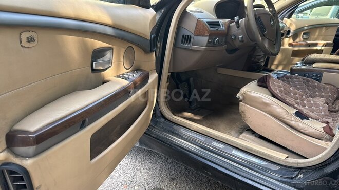 BMW 745 2003, 350,000 km - 4.4 l - Bakı