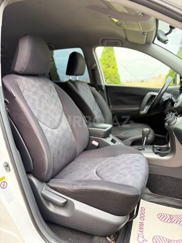 Toyota RAV4 2012, 280,000 km - 2.0 л - Bakı