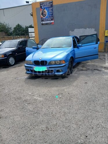 BMW 528 1998, 325,456 km - 2.8 l - Bakı