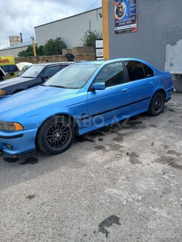 BMW 528 1998, 325,456 km - 2.8 l - Bakı