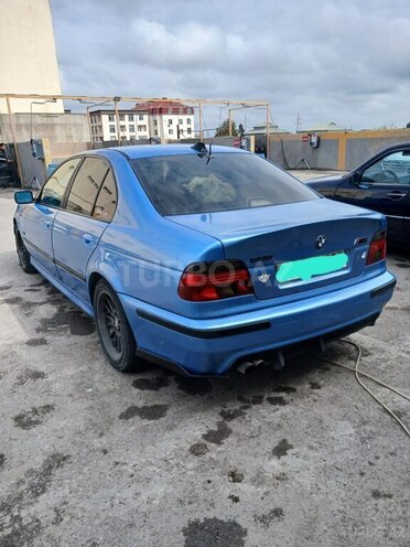 BMW 528 1998, 325,456 km - 2.8 l - Bakı