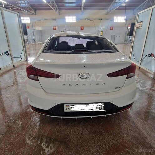 Hyundai Elantra 2019, 217,457 km - 2.0 l - Bakı