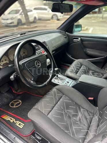 Mercedes C 240 2000, 254,854 km - 2.4 l - Bakı